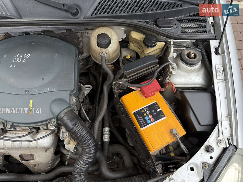 Седан Renault Clio Symbol 2005 в Косові фото 32 Седан Renault Clio Symbol 2005 в Косові