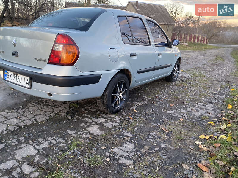 Седан Renault Clio Symbol 2004 в Острозі