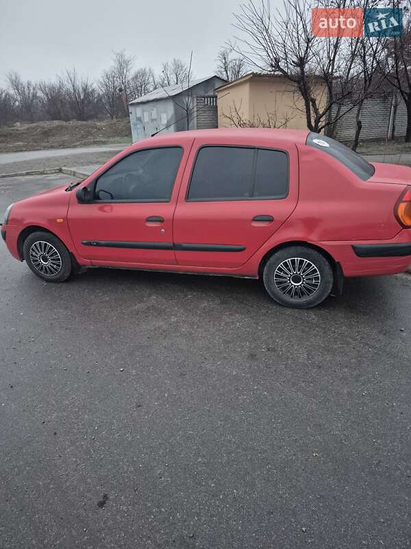 Седан Renault Clio Symbol 2004 в Запоріжжі