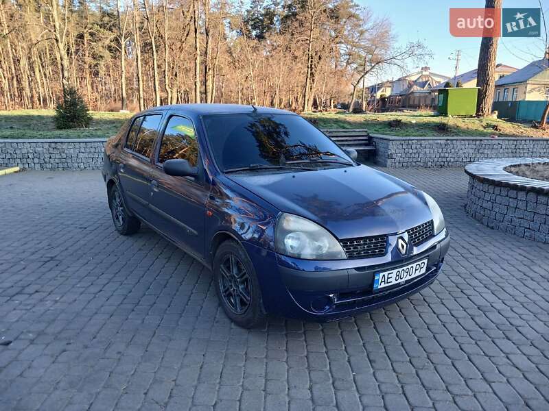 Renault Clio Symbol 2003