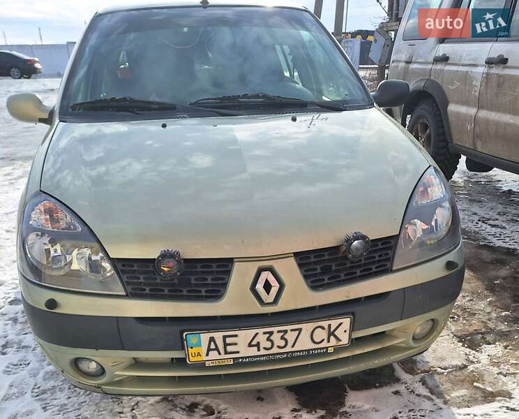 Renault Clio Symbol 2003