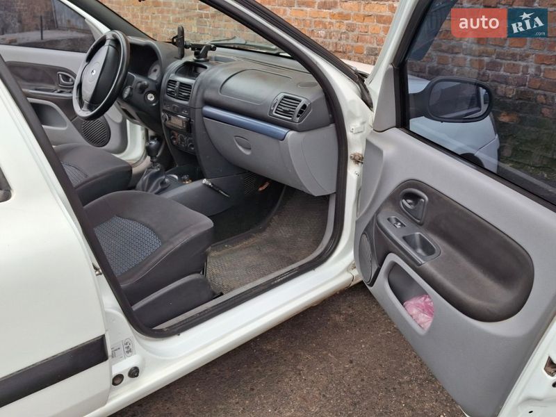 Седан Renault Clio Symbol 2007 в Полтаве