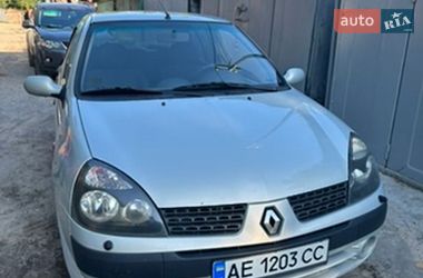 Седан Renault Clio Symbol 2002 в Днепре