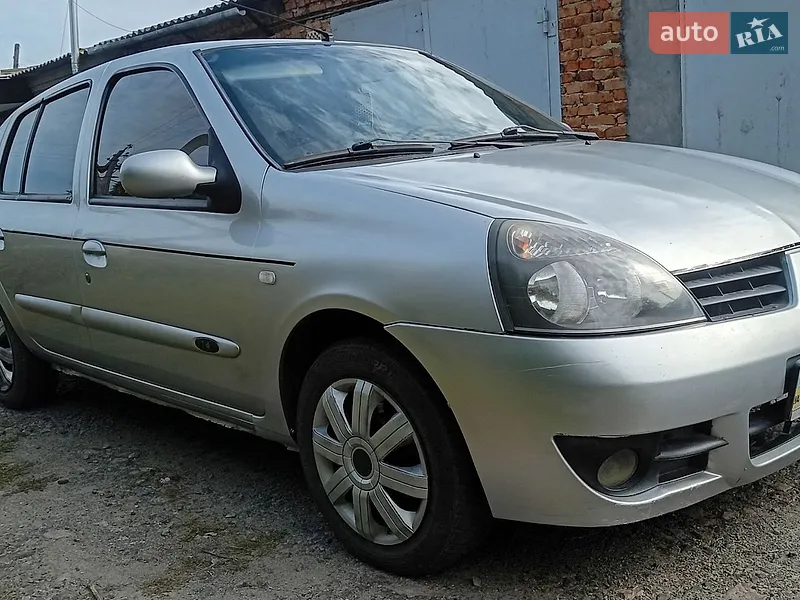 Renault Clio Symbol