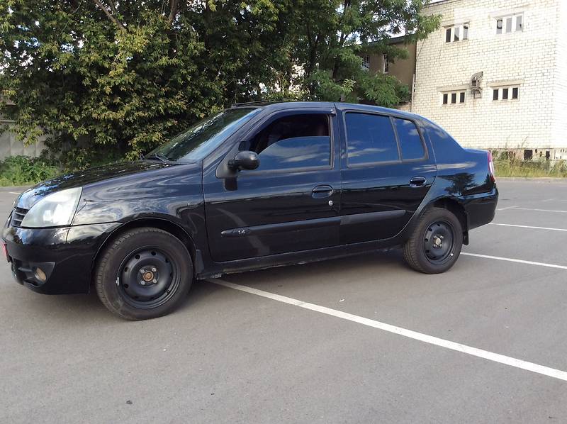 Седан Renault Clio 2008 в Киеве