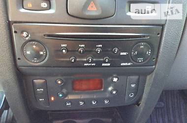 Седан Renault Clio 2008 в 