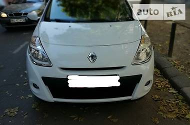 Хэтчбек Renault Clio 2012 в Львове