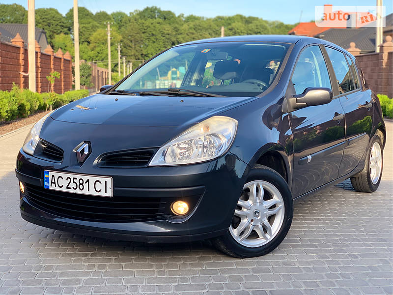 Хэтчбек Renault Clio 2008 в Ровно