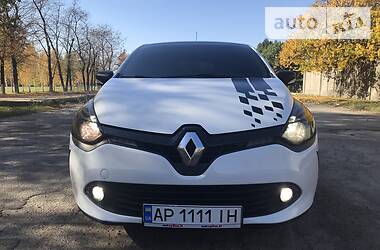 Хэтчбек Renault Clio 2015 в Запорожье