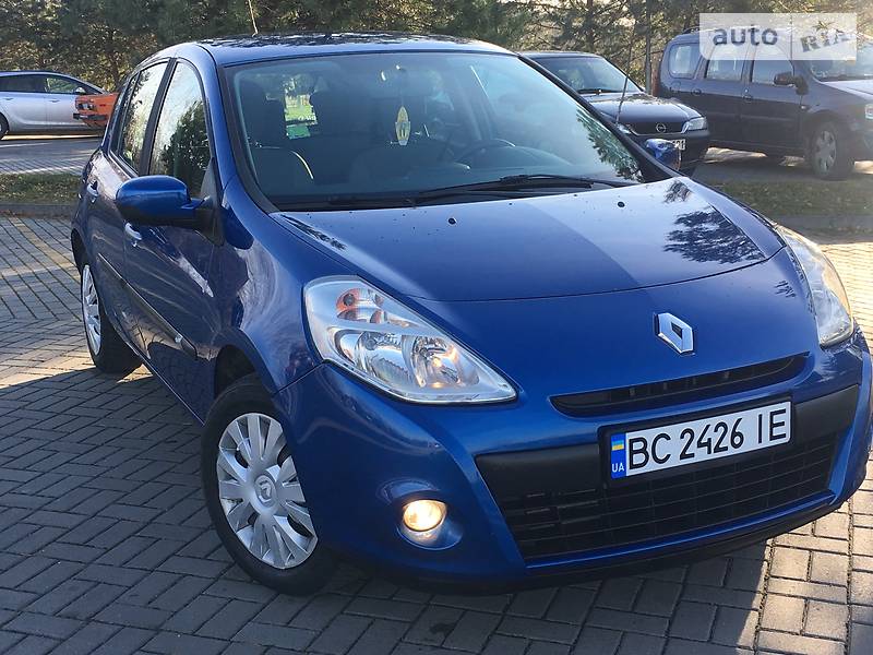 Хэтчбек Renault Clio 2010 в Дрогобыче