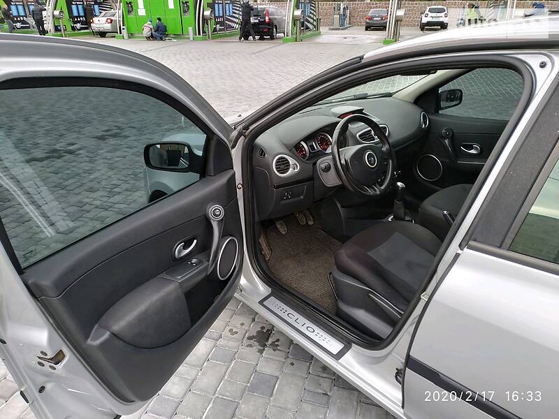 Хетчбек Renault Clio 2007 в Кропивницькому