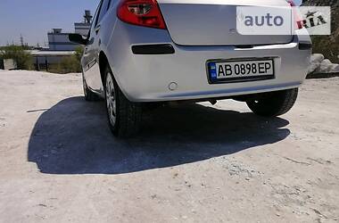 Хетчбек Renault Clio 2008 в 