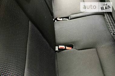 Хетчбек Renault Clio 2006 в 