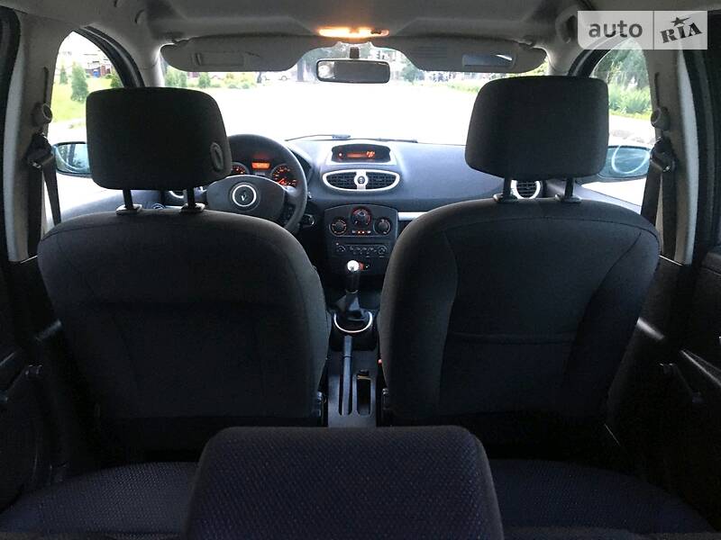 Хетчбек Renault Clio 2009 в Івано-Франківську