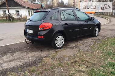 Универсал Renault Clio 2009 в Калуше