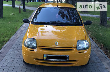 Седан Renault Clio 2001 в Борисполі