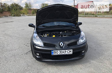 Хэтчбек Renault Clio 2007 в Тернополе