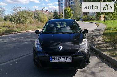 Хэтчбек Renault Clio 2012 в Киеве