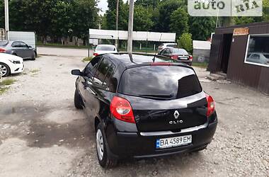 Хэтчбек Renault Clio 2009 в Кропивницком