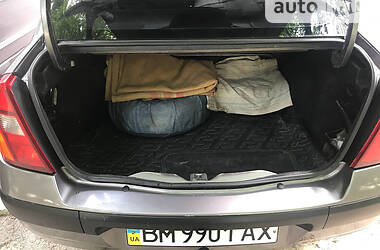 Седан Renault Clio 2003 в 