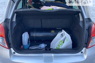 Хэтчбек Renault Clio 2010 в 