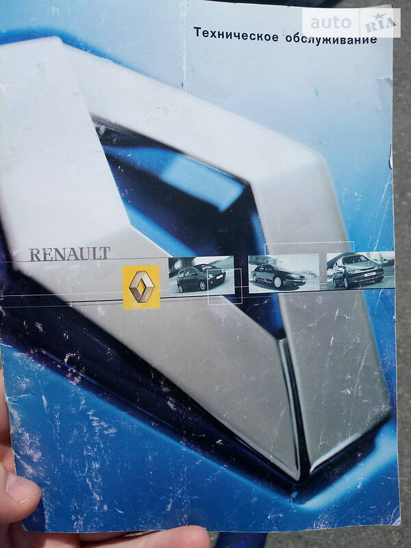 Седан Renault Clio 2003 в Києві фото 16 Седан Renault Clio 2003 в Києві