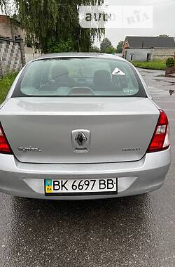 Седан Renault Clio 2007 в Киеве