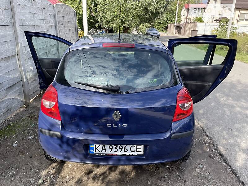 Хэтчбек Renault Clio 2008 в Борисполе