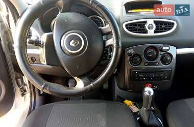 Универсал Renault Clio 2011 в Снятине