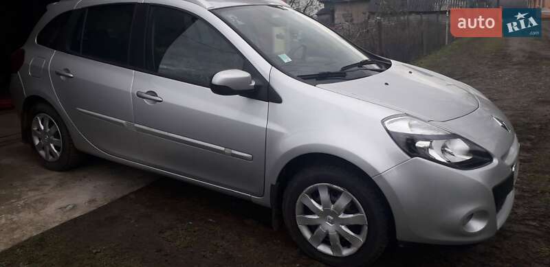 Хэтчбек Renault Clio 2011 в Черновцах фото 4 Хэтчбек Renault Clio 2011 в Черновцах