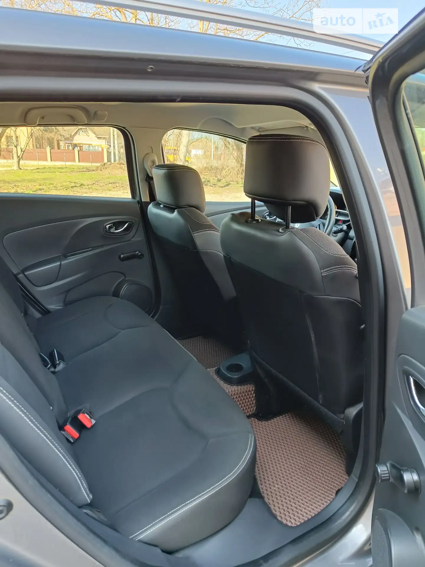 2014 Renault Clio - мініатюра 10