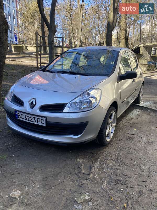 Хэтчбек Renault Clio 2007 в Львове фото 4 Хэтчбек Renault Clio 2007 в Львове
