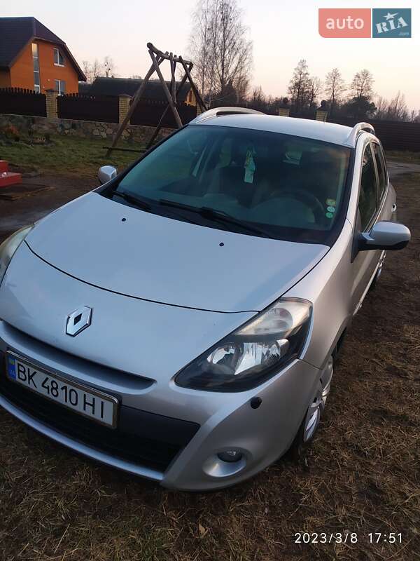 Универсал Renault Clio 2012 в Рокитном