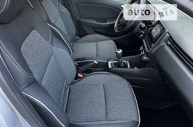 Хэтчбек Renault Clio 2021 в 