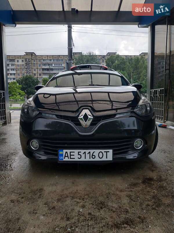 Универсал Renault Clio 2015 в Днепре