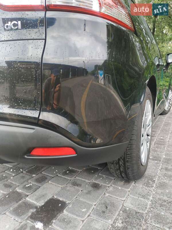 Универсал Renault Clio 2015 в Днепре