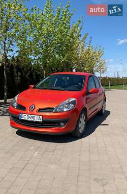 Хэтчбек Renault Clio 2009 в Львове