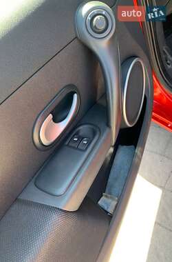 Хэтчбек Renault Clio 2009 в 