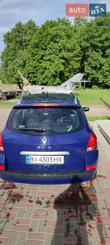 Универсал Renault Clio 2008 в Полтаве