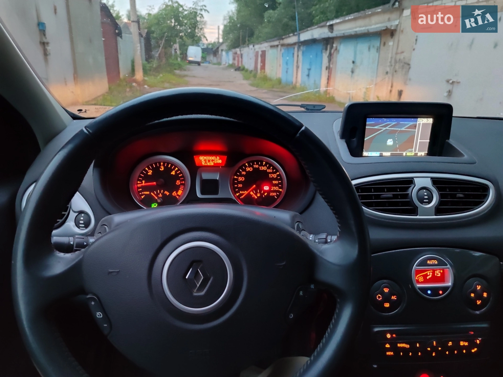 2012 Renault Clio - мініатюра 4