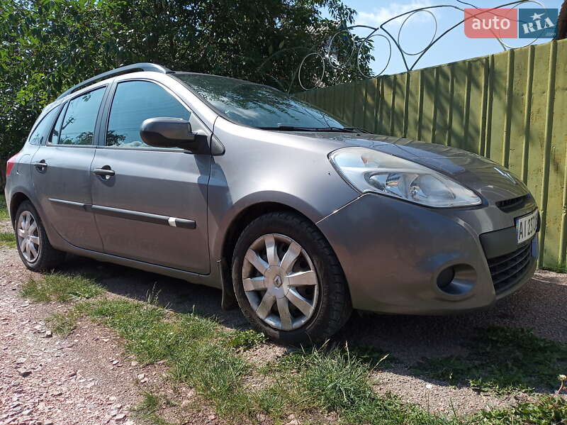 Універсал Renault Clio 2012 в Овручі