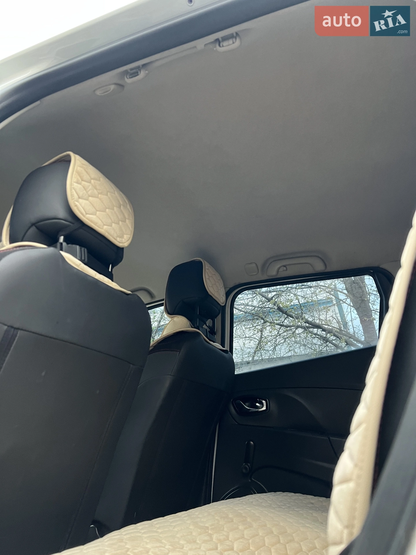 2014 Renault Clio - мініатюра 9