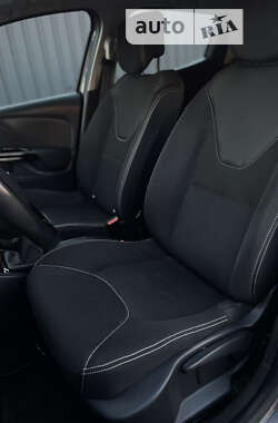 Хетчбек Renault Clio 2013 в 