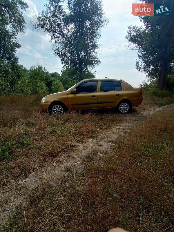 Хэтчбек Renault Clio 2001 в Кропивницком