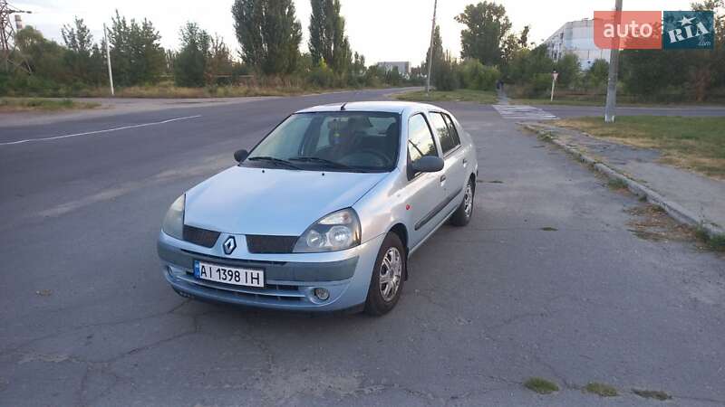 Renault Clio 2003