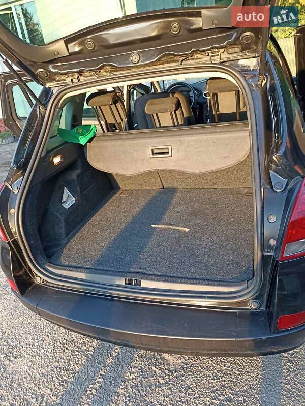 Хэтчбек Renault Clio 2009 в Житомире