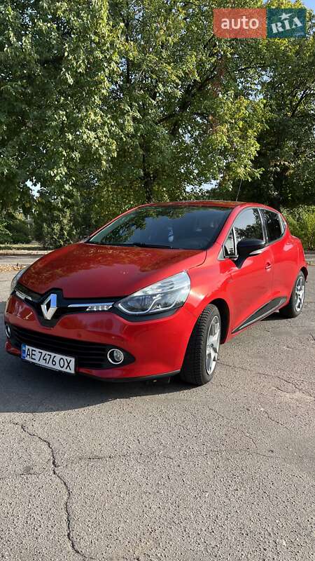 Хэтчбек Renault Clio 2016 в Днепре