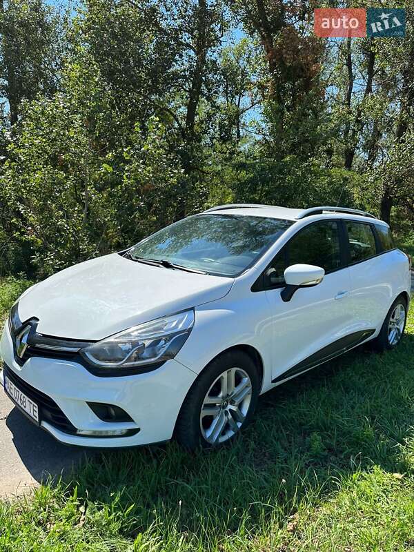 Универсал Renault Clio 2017 в Днепре