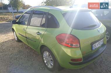 Хэтчбек Renault Clio 2009 в Новой Одессе
