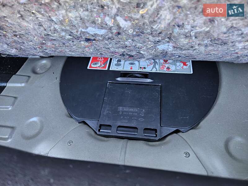 Хэтчбек Renault Clio 2008 в Луцке